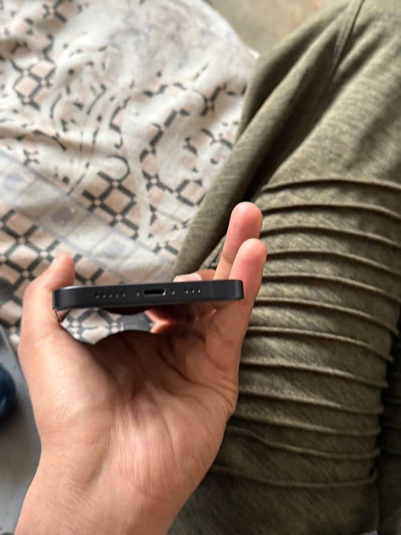 iphone 12 jv 1