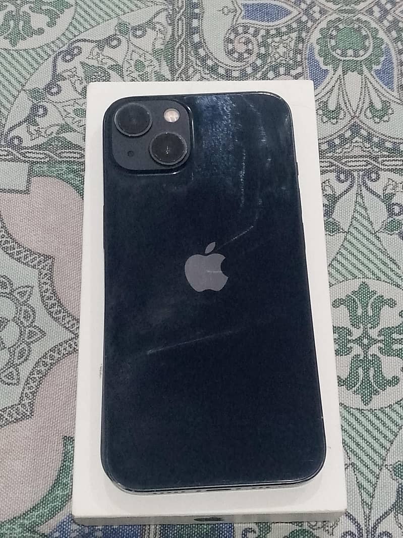 Apple iPhone 13 0