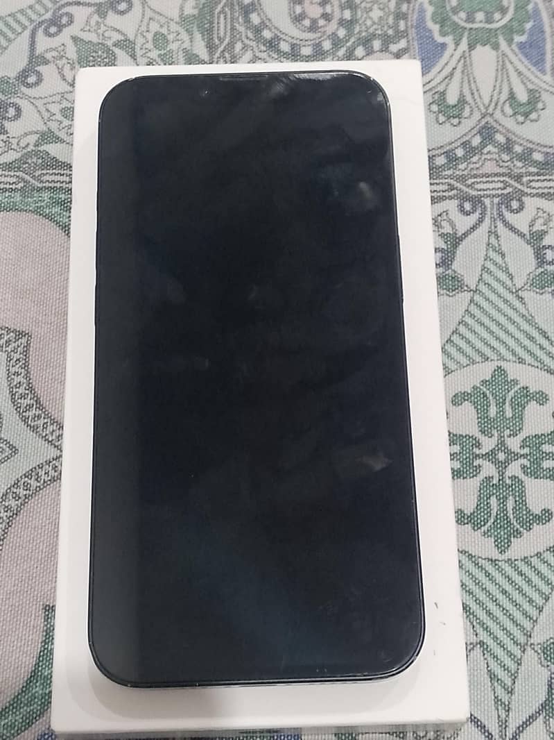 Apple iPhone 13 1