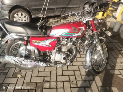 Honda 125 genuine for urgent sale 03245192007