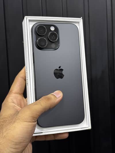 Iphone 16 pro max non pta fu with box                11 12 13 15 14 17