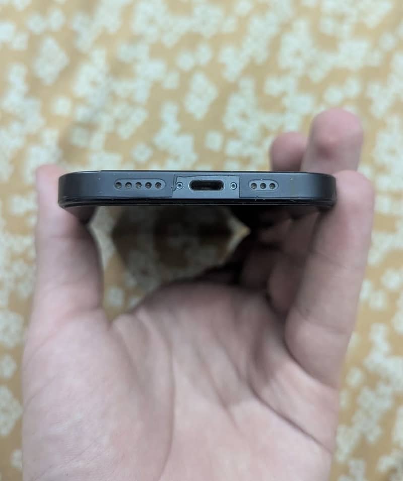 Apple iPhone 12 5