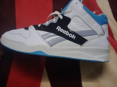 all okay size UK 11 USA 12 overall size 45.5