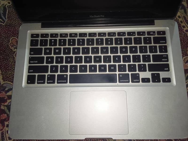 macbook pro 2013 0