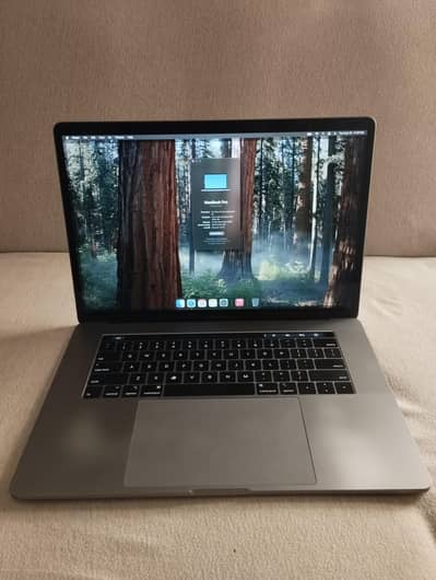 MacBook Pro | 15.4" | 16/512 | Touch Bar