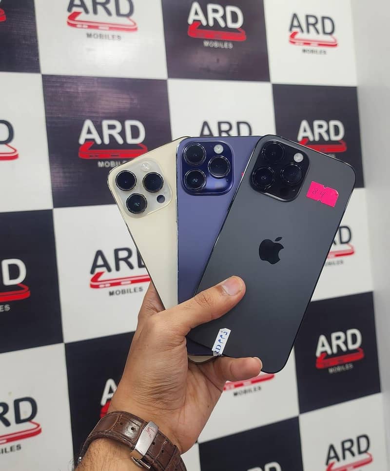 Apple iPhone 14 Pro Max 0