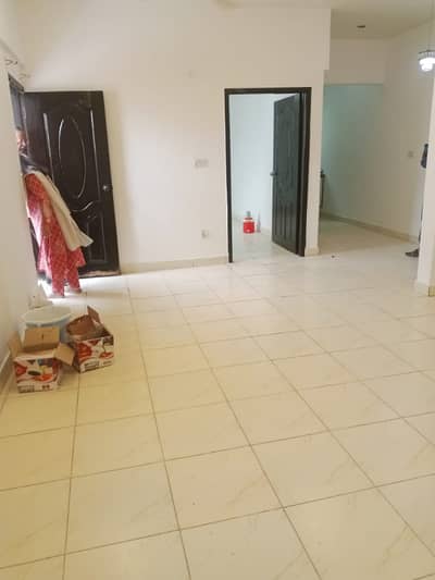 2 Bed Lounge no drawing room 900 sqrfet tile floor park face in DHA phase 2 ext ShahBaz BaLoch 0322.5996882