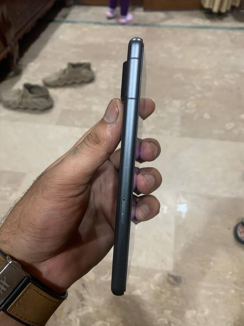 Google Pixel 7 3