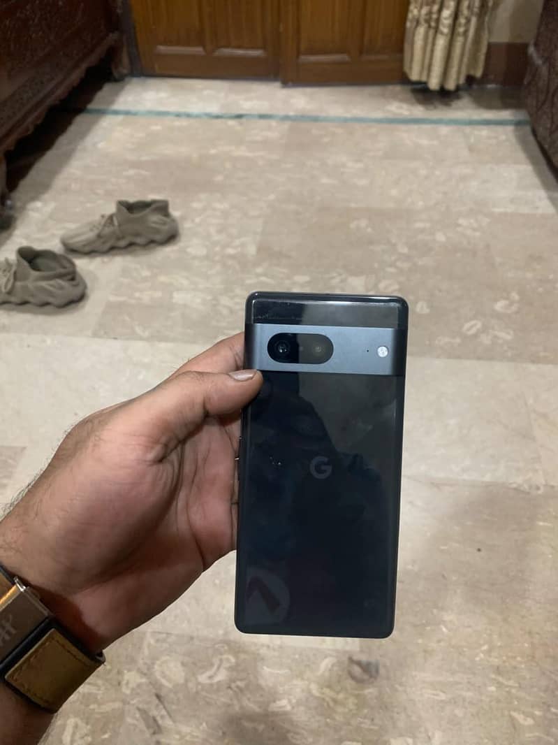 Google Pixel 7 5