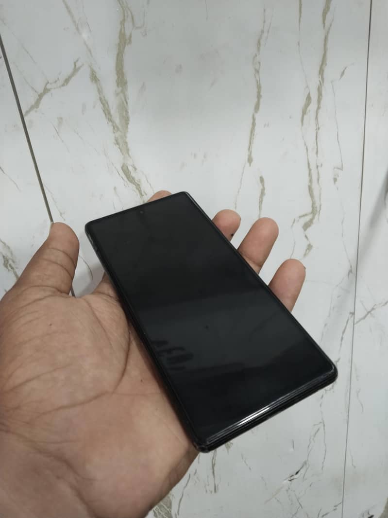 Google Pixel 6a 1