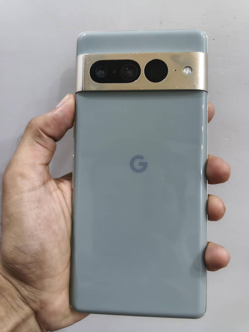 Google Pixel 7 Pro 0