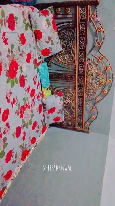 iron  bed