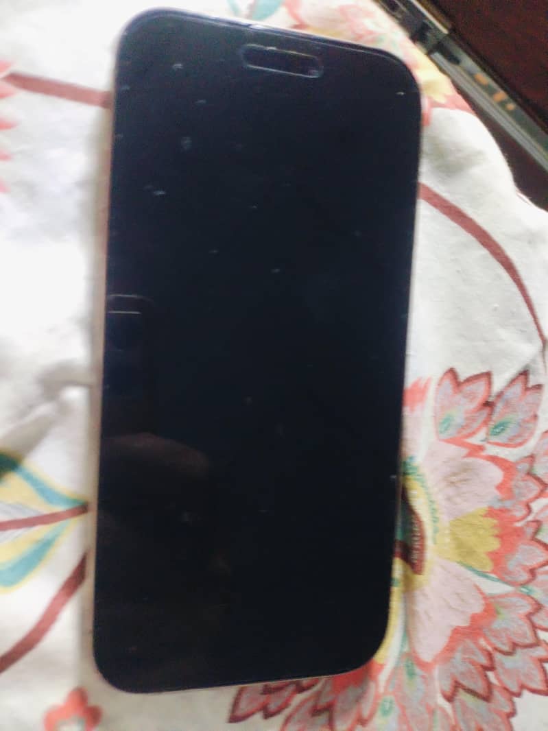 Apple iPhone 16 Pro 2