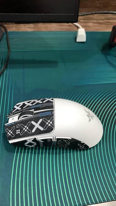 Razer Viper v3 pro. mint condition.