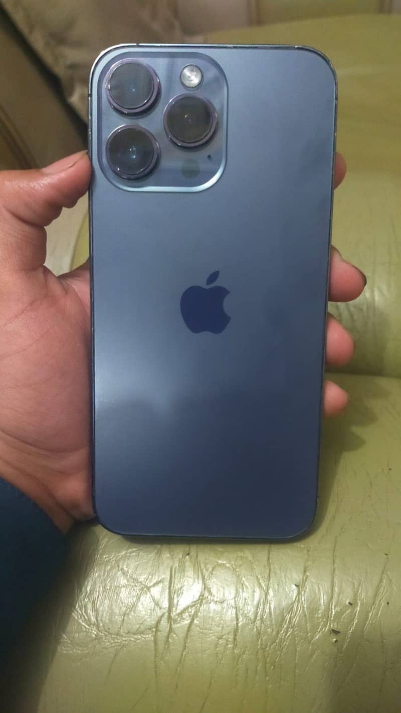 Apple iPhone 14 Pro Max 2