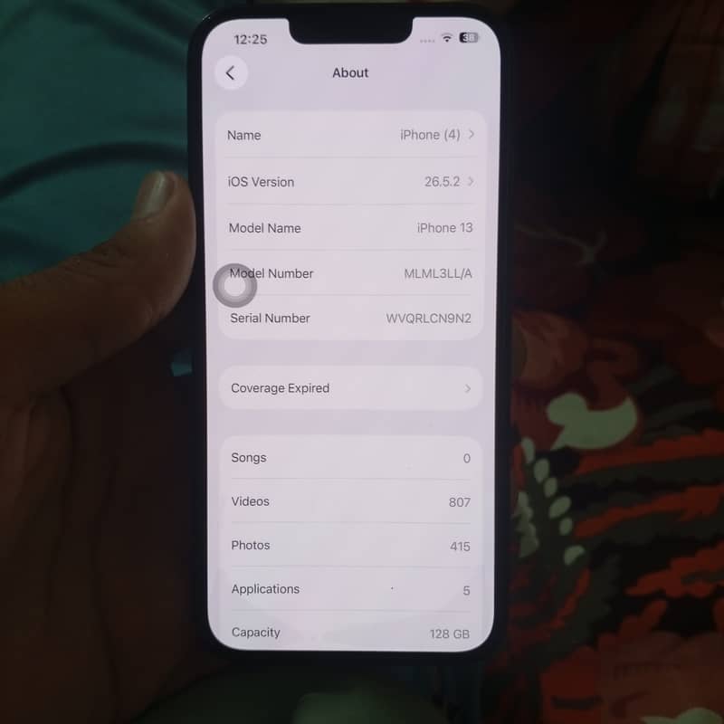 Apple iPhone 13 8