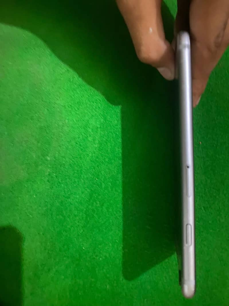 Apple iPhone 6 4