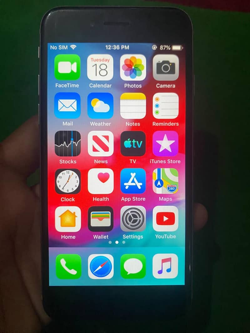 Apple iPhone 6 6
