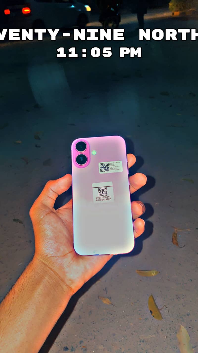 Apple iPhone 16 2