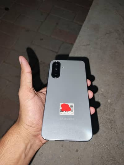 Samsung A17 6/128
