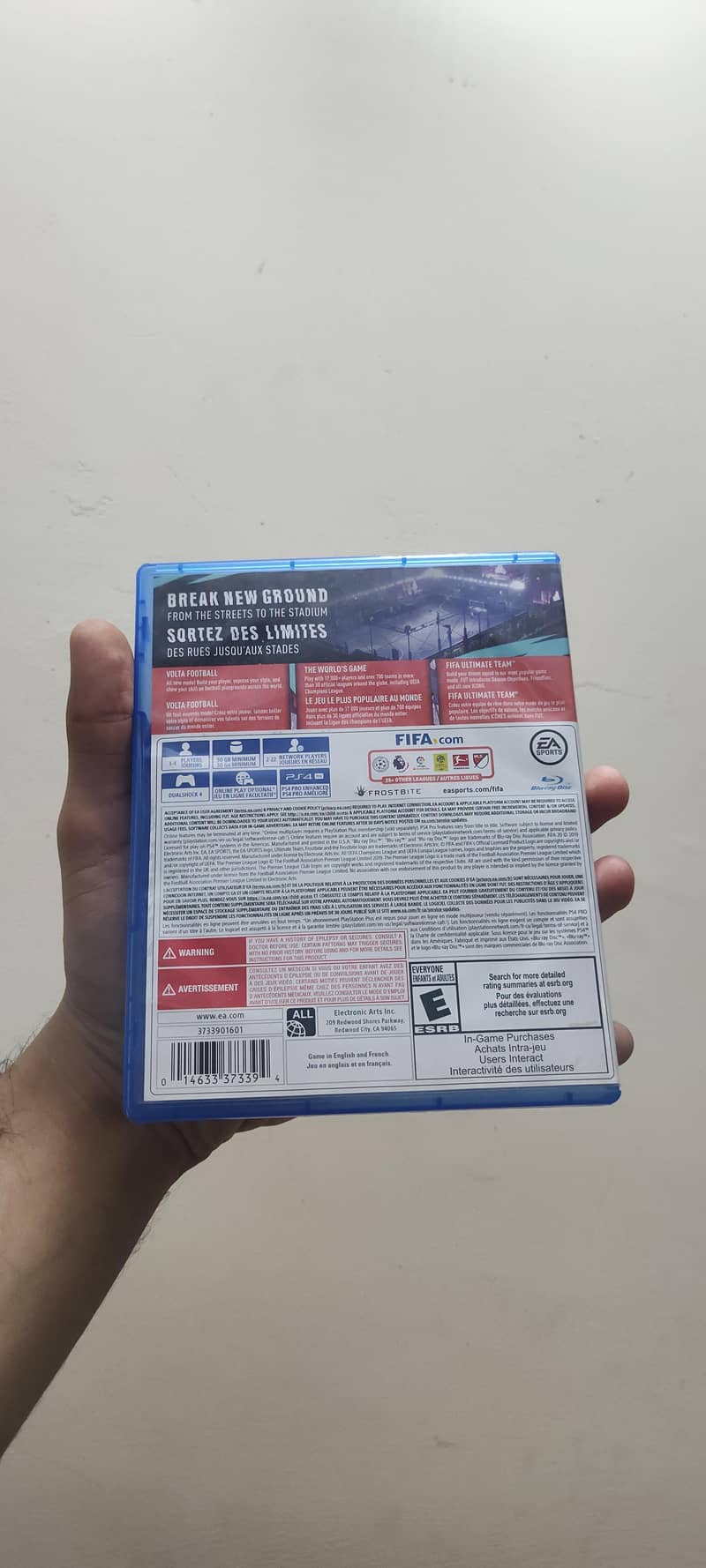 PS4 slim 1