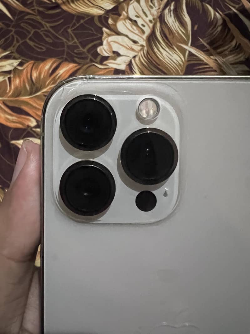Iphone 13 pro max 6