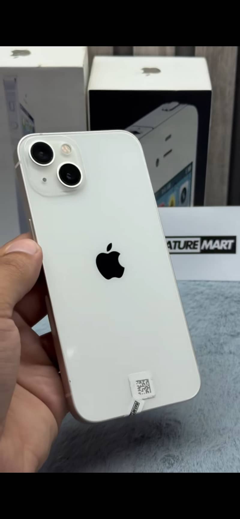 Apple iPhone 13 5