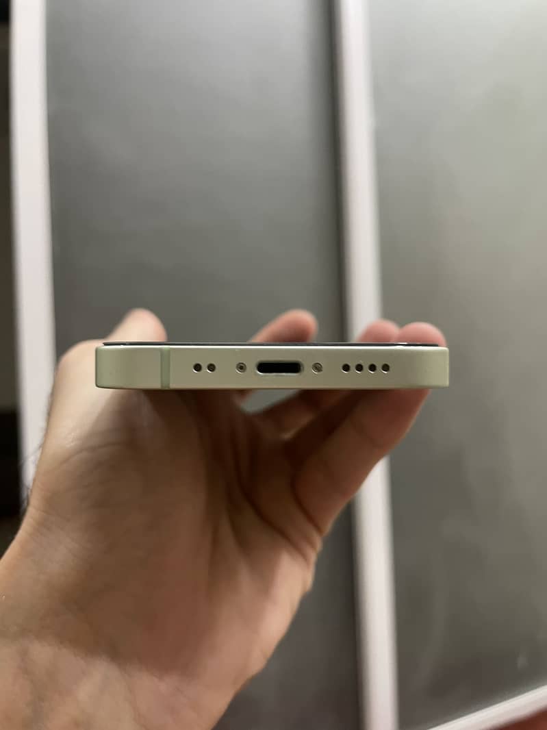 Apple iPhone 12 mini 2