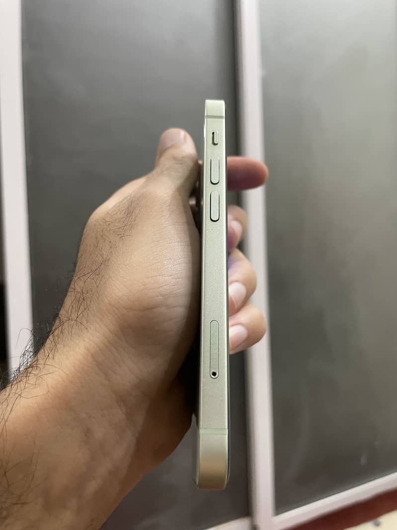 Apple iPhone 12 mini 5