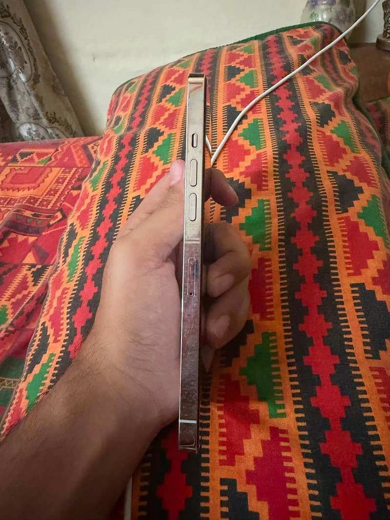IPhone 11 pro max 5