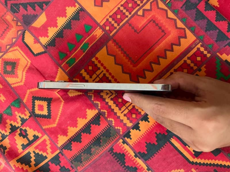 IPhone 11 pro max 6