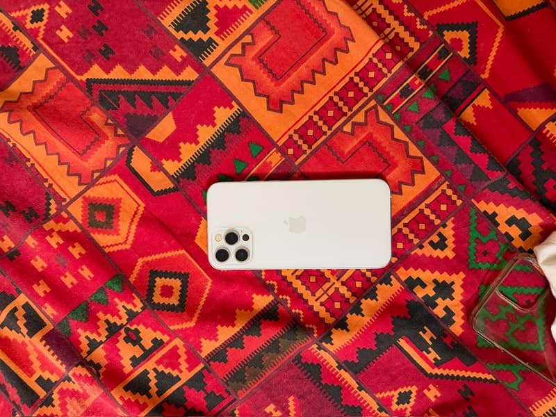 IPhone 11 pro max 9