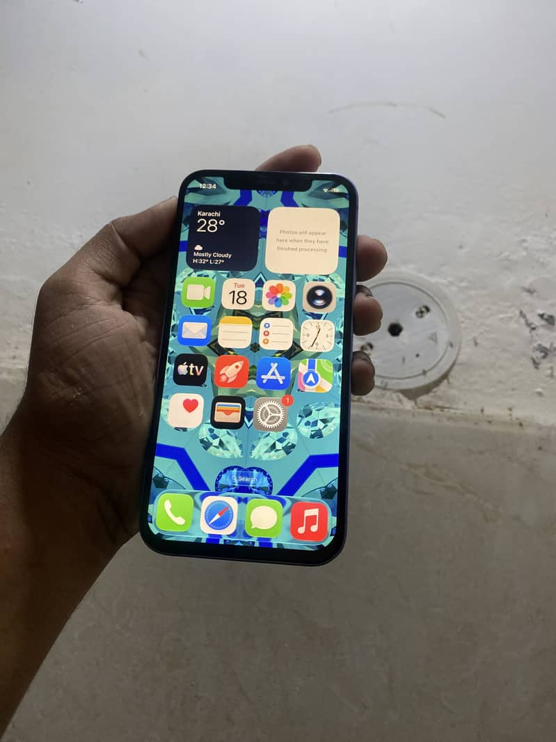 Apple iPhone 12 2