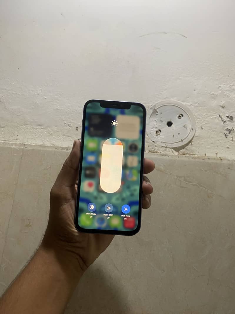 Apple iPhone 12 7