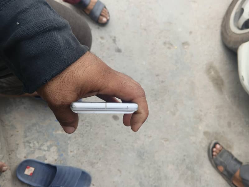 Google Pixel 7 5