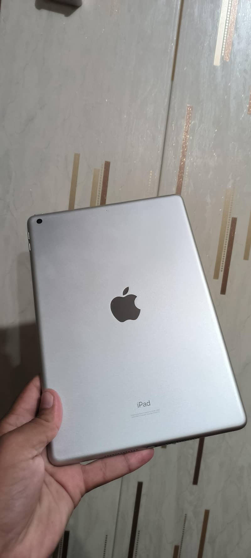 9th generation with complete box 1