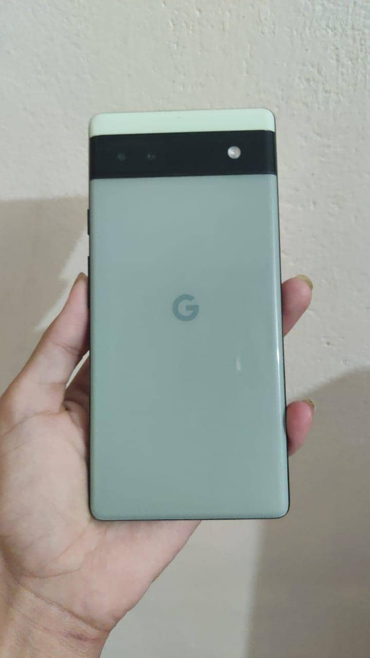 Google Pixel 6a 1