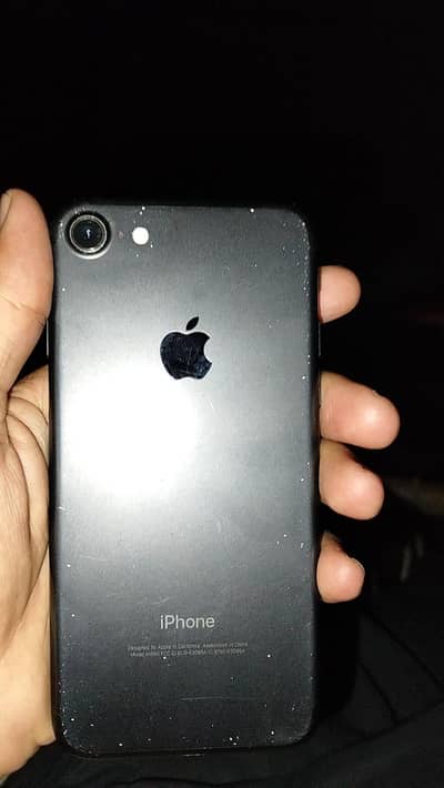 Apple iPhone 7