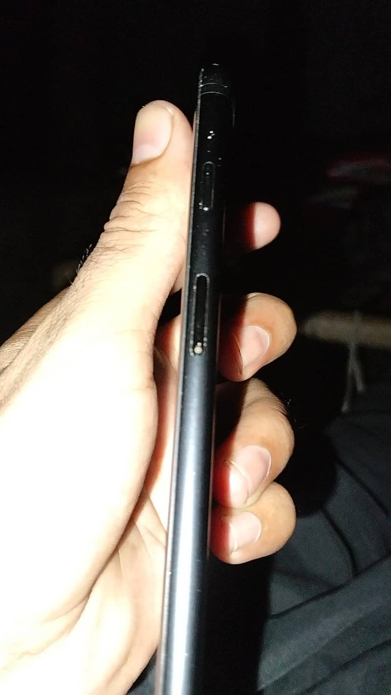 Apple iPhone 7 3