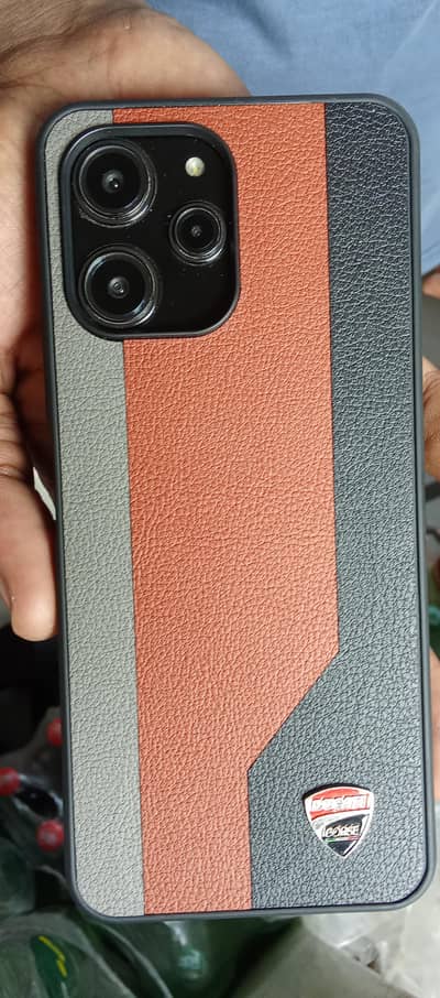 Realme 12  8+8 16 256