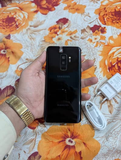 Samsung Mobile S9 Plus