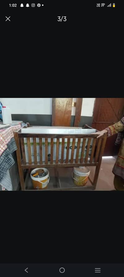 Baby cot/wooden cot