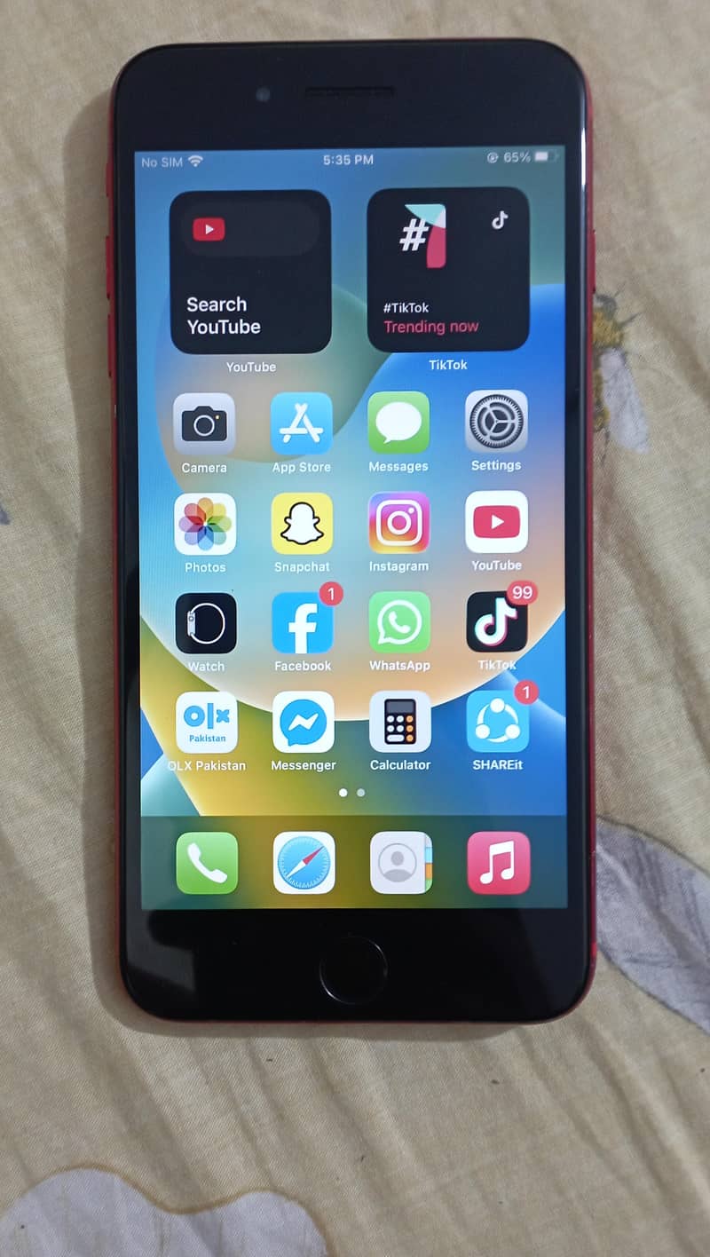 Apple iPhone 8 Plus 2