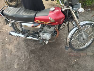 Sale Honda 125 self-start 2022 model or exchange with Ybr