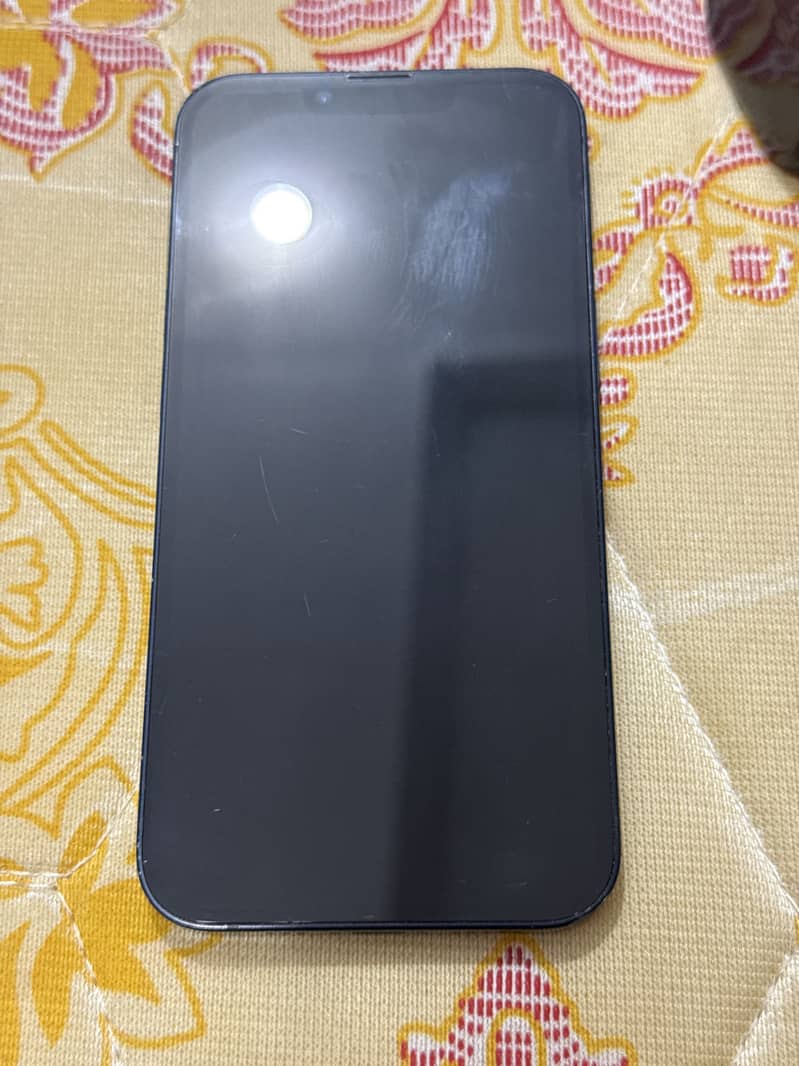 Apple iPhone 13 1