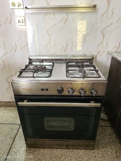 Corona C-125 Cooking Range (3 Burner + Oven) - Excellent Condition