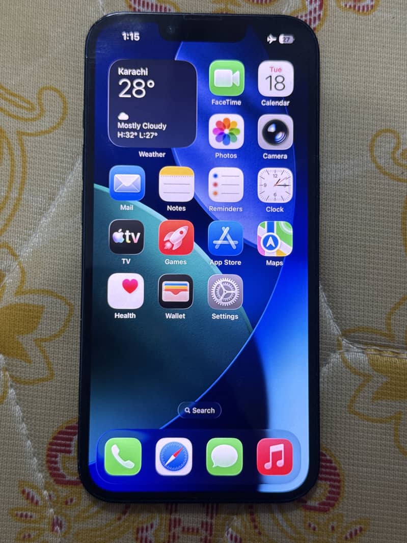 Apple iPhone 13 0