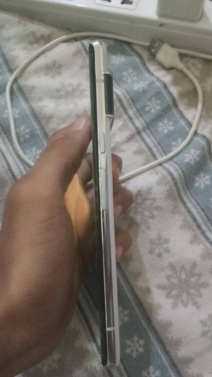 Google Pixel 6 Pro 2