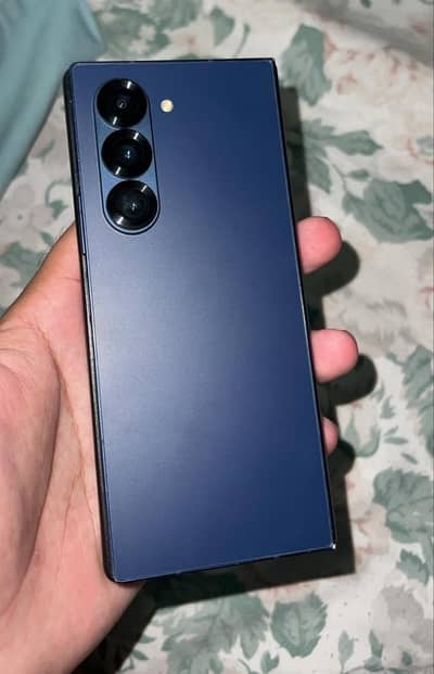 Samsung Mobile Z Fold 6