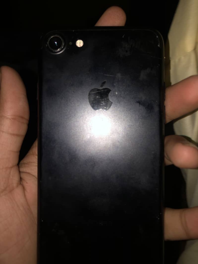 Apple iPhone 7 9
